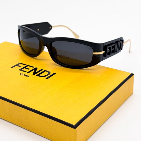 NEW FENDI FE40120I 01A SHINY BLACK WOMEN SUNGLASSES FENDI - Picture 2 of 11